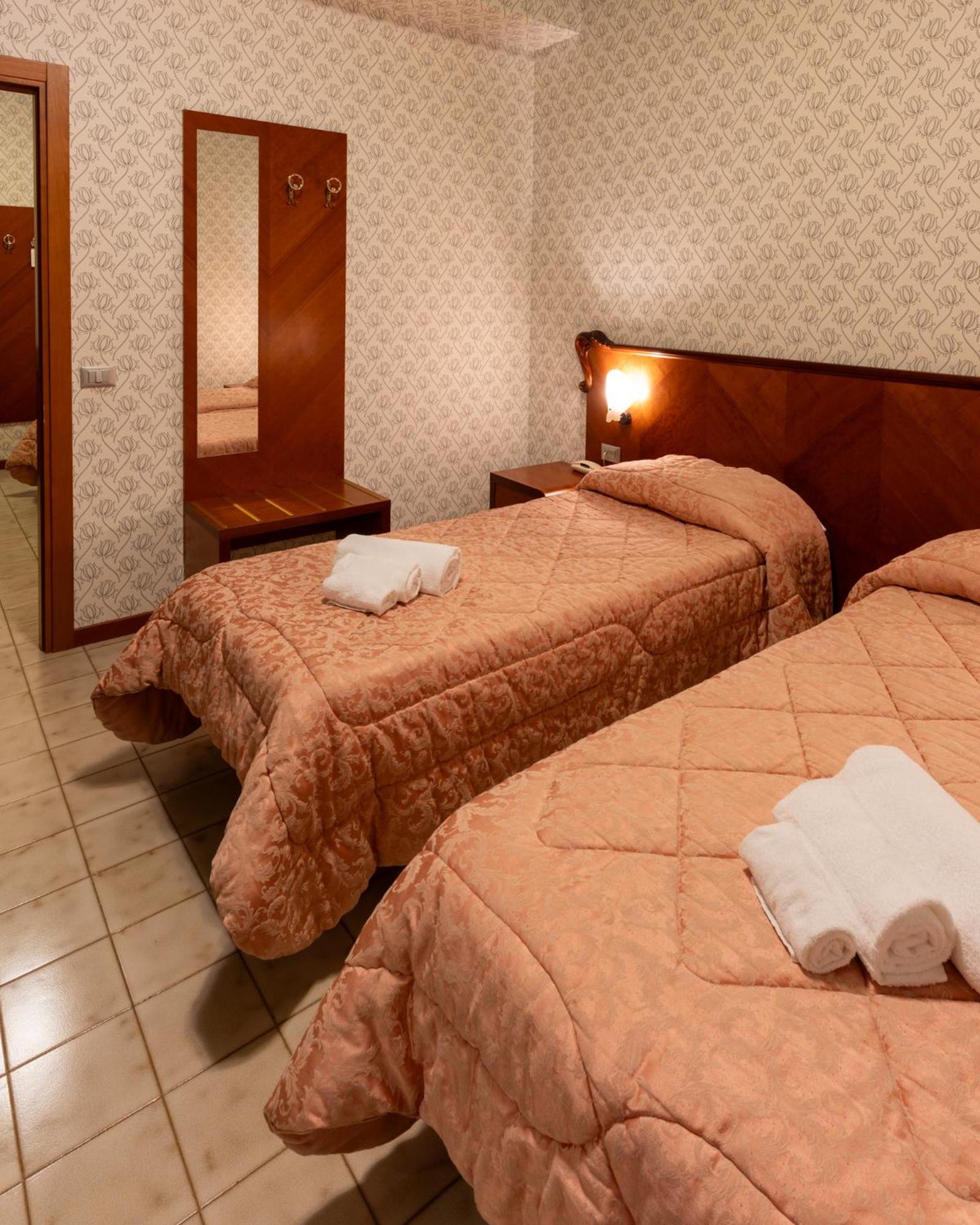 Hotel Terme ซาร์นาโน ภายนอก รูปภาพ