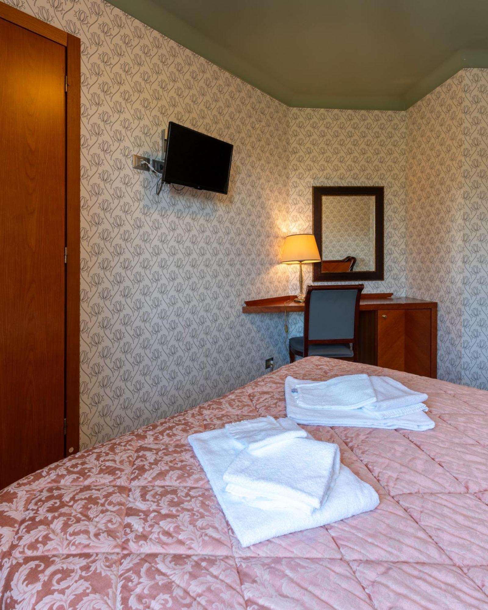 Hotel Terme ซาร์นาโน ภายนอก รูปภาพ